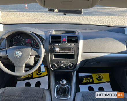 Серый Фольксваген Гольф, объемом двигателя 1.4 л и пробегом 186 тыс. км за 6400 $, фото 10 на Automoto.ua