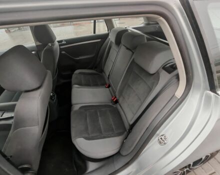 Серый Фольксваген Гольф, объемом двигателя 1.4 л и пробегом 245 тыс. км за 6200 $, фото 20 на Automoto.ua