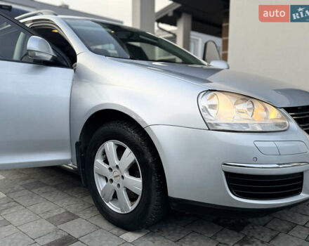 Серый Фольксваген Гольф, объемом двигателя 1.6 л и пробегом 225 тыс. км за 6450 $, фото 46 на Automoto.ua