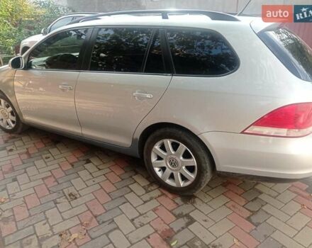 Фольксваген Гольф 2009 в Черноморске (Ильичевске) на Automoto.ua Серый Фольксваген Гольф, объемом двигателя 1.39 л и пробегом 233 тыс. км за 4800 $, фото 7 на Automoto.ua