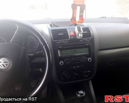 Серый Фольксваген Гольф, объемом двигателя 1.9 л и пробегом 295 тыс. км за 5200 $, фото 4 на Automoto.ua