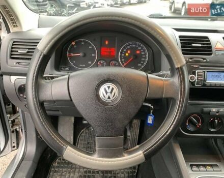 Серый Фольксваген Гольф, объемом двигателя 1.9 л и пробегом 280 тыс. км за 6690 $, фото 30 на Automoto.ua
