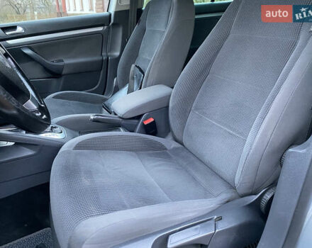 Серый Фольксваген Гольф, объемом двигателя 1.9 л и пробегом 343 тыс. км за 5900 $, фото 65 на Automoto.ua