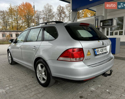 Фольксваген Гольф 2009 у Сокинянах на Automoto.ua Сірий Фольксваген Гольф, об'ємом двигуна 1.6 л та пробігом 268 тис. км за 4999 $, фото 3 на Automoto.ua