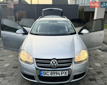 Серый Фольксваген Гольф, объемом двигателя 1.6 л и пробегом 225 тыс. км за 6450 $, фото 37 на Automoto.ua