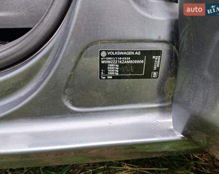 Серый Фольксваген Гольф, объемом двигателя 1.6 л и пробегом 260 тыс. км за 7400 $, фото 17 на Automoto.ua