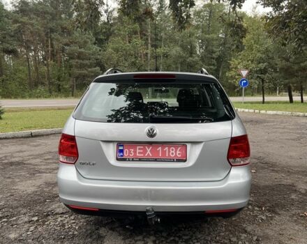 Серый Фольксваген Гольф, объемом двигателя 1.6 л и пробегом 248 тыс. км за 6100 $, фото 2 на Automoto.ua