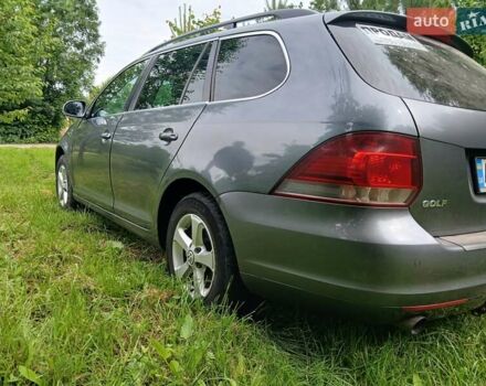 Серый Фольксваген Гольф, объемом двигателя 1.6 л и пробегом 260 тыс. км за 7400 $, фото 4 на Automoto.ua