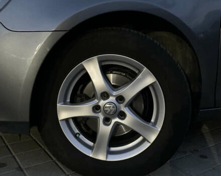 Серый Фольксваген Гольф, объемом двигателя 1.6 л и пробегом 320 тыс. км за 7350 $, фото 11 на Automoto.ua