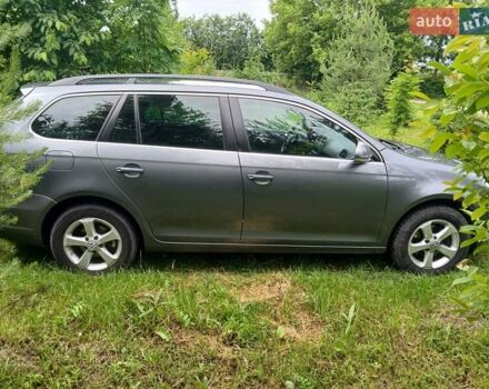 Серый Фольксваген Гольф, объемом двигателя 1.6 л и пробегом 260 тыс. км за 7400 $, фото 13 на Automoto.ua