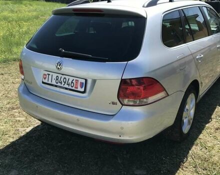 Серый Фольксваген Гольф, объемом двигателя 1.4 л и пробегом 131 тыс. км за 8800 $, фото 5 на Automoto.ua