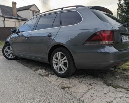 Серый Фольксваген Гольф, объемом двигателя 1.6 л и пробегом 299 тыс. км за 6550 $, фото 2 на Automoto.ua