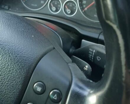 Серый Фольксваген Гольф, объемом двигателя 1.4 л и пробегом 237 тыс. км за 7500 $, фото 14 на Automoto.ua