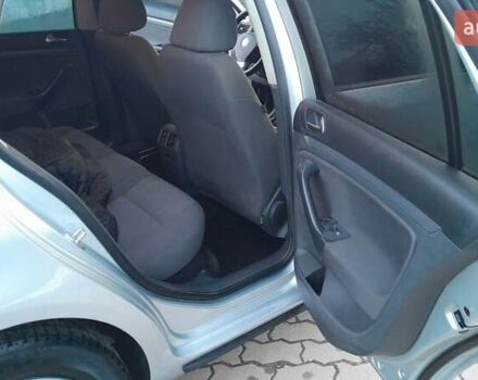 Серый Фольксваген Гольф, объемом двигателя 1.6 л и пробегом 370 тыс. км за 4900 $, фото 13 на Automoto.ua