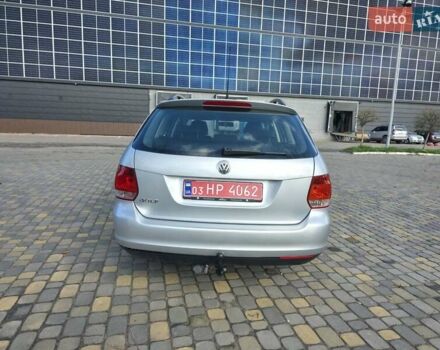 Серый Фольксваген Гольф, объемом двигателя 1.6 л и пробегом 227 тыс. км за 6250 $, фото 4 на Automoto.ua