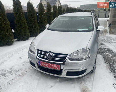 Серый Фольксваген Гольф, объемом двигателя 1.6 л и пробегом 213 тыс. км за 6100 $, фото 3 на Automoto.ua