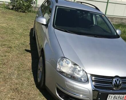 Серый Фольксваген Гольф, объемом двигателя 1.4 л и пробегом 131 тыс. км за 8800 $, фото 1 на Automoto.ua