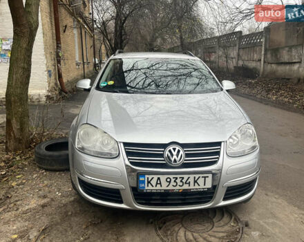 Серый Фольксваген Гольф, объемом двигателя 1.39 л и пробегом 250 тыс. км за 5912 $, фото 3 на Automoto.ua