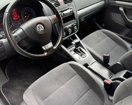 Серый Фольксваген Гольф, объемом двигателя 1.4 л и пробегом 220 тыс. км за 5999 $, фото 3 на Automoto.ua