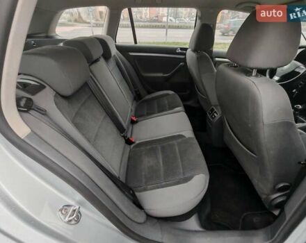 Серый Фольксваген Гольф, объемом двигателя 1.4 л и пробегом 245 тыс. км за 6200 $, фото 21 на Automoto.ua