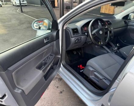 Сірий Фольксваген Гольф, об'ємом двигуна 1.6 л та пробігом 176 тис. км за 7699 $, фото 5 на Automoto.ua