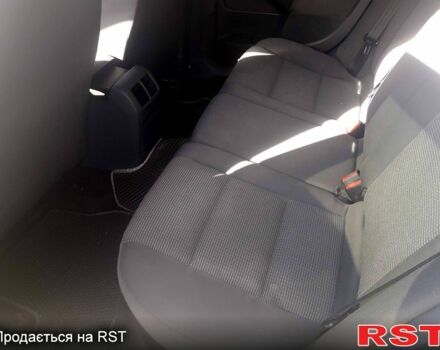 Серый Фольксваген Гольф, объемом двигателя 1.9 л и пробегом 295 тыс. км за 5200 $, фото 6 на Automoto.ua