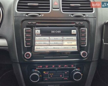 Серый Фольксваген Гольф, объемом двигателя 1.4 л и пробегом 259 тыс. км за 8500 $, фото 11 на Automoto.ua