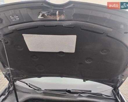 Серый Фольксваген Гольф, объемом двигателя 1.6 л и пробегом 253 тыс. км за 7700 $, фото 17 на Automoto.ua