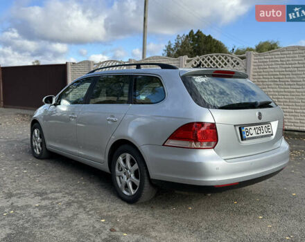 Серый Фольксваген Гольф, объемом двигателя 1.9 л и пробегом 343 тыс. км за 6600 $, фото 6 на Automoto.ua