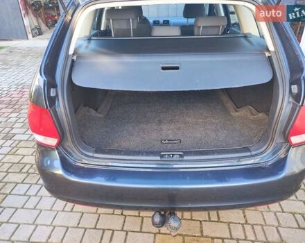 Серый Фольксваген Гольф, объемом двигателя 1.4 л и пробегом 325 тыс. км за 6300 $, фото 5 на Automoto.ua