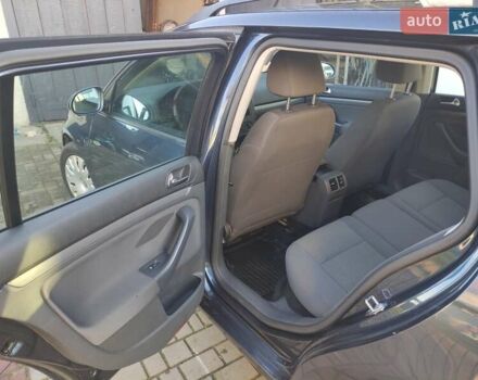 Серый Фольксваген Гольф, объемом двигателя 1.4 л и пробегом 325 тыс. км за 6300 $, фото 8 на Automoto.ua