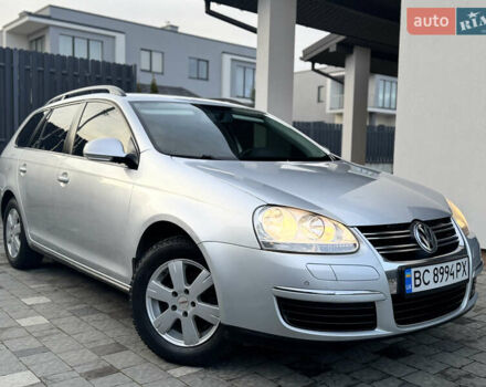 Серый Фольксваген Гольф, объемом двигателя 1.6 л и пробегом 225 тыс. км за 6450 $, фото 7 на Automoto.ua