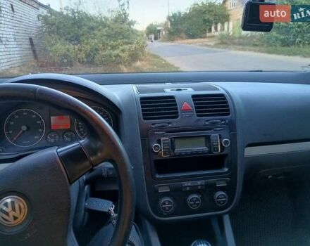 Серый Фольксваген Гольф, объемом двигателя 1.39 л и пробегом 235 тыс. км за 5500 $, фото 11 на Automoto.ua