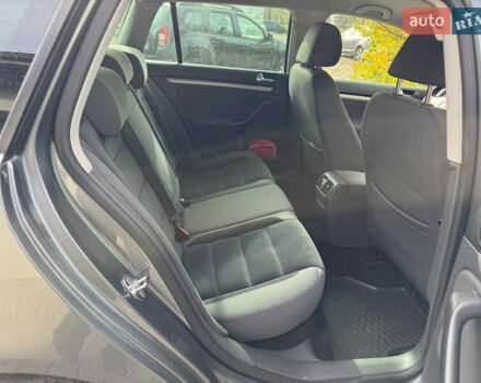 Сірий Фольксваген Гольф, об'ємом двигуна 1.9 л та пробігом 278 тис. км за 6900 $, фото 9 на Automoto.ua