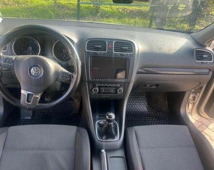 Серый Фольксваген Гольф, объемом двигателя 1.4 л и пробегом 267 тыс. км за 7300 $, фото 4 на Automoto.ua