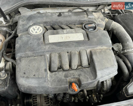 Фольксваген Гольф 2009 у Сокинянах на Automoto.ua Сірий Фольксваген Гольф, об'ємом двигуна 1.6 л та пробігом 268 тис. км за 4999 $, фото 34 на Automoto.ua