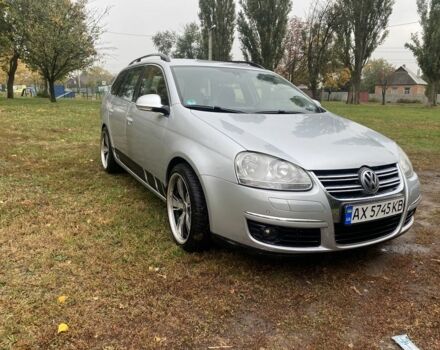 Серый Фольксваген Гольф, объемом двигателя 1.4 л и пробегом 208 тыс. км за 5900 $, фото 1 на Automoto.ua