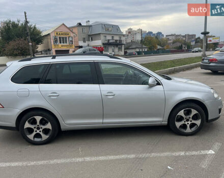 Серый Фольксваген Гольф, объемом двигателя 1.39 л и пробегом 241 тыс. км за 7000 $, фото 2 на Automoto.ua