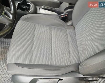 Серый Фольксваген Гольф, объемом двигателя 1.6 л и пробегом 260 тыс. км за 7400 $, фото 19 на Automoto.ua