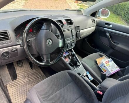 Серый Фольксваген Гольф, объемом двигателя 1.4 л и пробегом 220 тыс. км за 3506 $, фото 3 на Automoto.ua