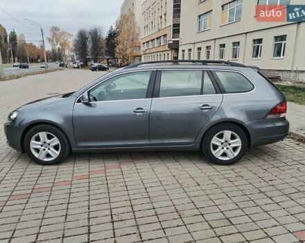 Серый Фольксваген Гольф, объемом двигателя 1.6 л и пробегом 253 тыс. км за 7700 $, фото 2 на Automoto.ua