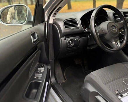 Сірий Фольксваген Гольф, об'ємом двигуна 1.39 л та пробігом 173 тис. км за 7800 $, фото 29 на Automoto.ua