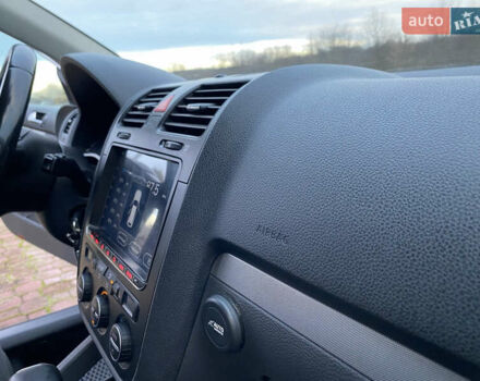 Серый Фольксваген Гольф, объемом двигателя 1.9 л и пробегом 343 тыс. км за 5900 $, фото 77 на Automoto.ua