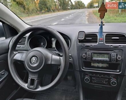 Фольксваген Гольф 2009 в Нетешине на Automoto.ua Серый Фольксваген Гольф, объемом двигателя 1.6 л и пробегом 245 тыс. км за 6900 $, фото 19 на Automoto.ua
