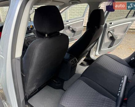 Серый Фольксваген Гольф, объемом двигателя 1.9 л и пробегом 343 тыс. км за 6600 $, фото 15 на Automoto.ua