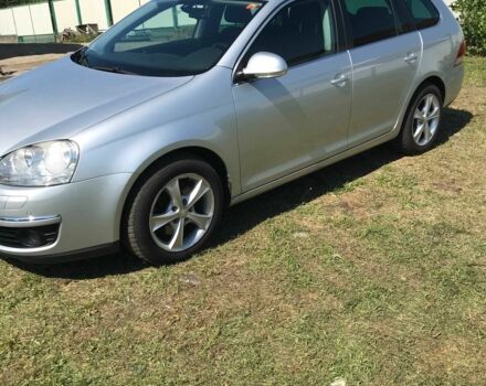 Серый Фольксваген Гольф, объемом двигателя 1.4 л и пробегом 131 тыс. км за 8800 $, фото 1 на Automoto.ua