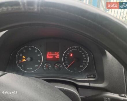 Серый Фольксваген Гольф, объемом двигателя 1.6 л и пробегом 286 тыс. км за 5300 $, фото 6 на Automoto.ua