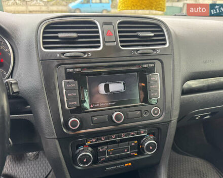 Серый Фольксваген Гольф, объемом двигателя 1.39 л и пробегом 257 тыс. км за 5750 $, фото 20 на Automoto.ua