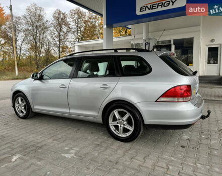 Фольксваген Гольф 2009 у Сокинянах на Automoto.ua Сірий Фольксваген Гольф, об'ємом двигуна 1.6 л та пробігом 268 тис. км за 4999 $, фото 2 на Automoto.ua