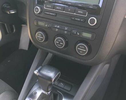 Серый Фольксваген Гольф, объемом двигателя 1.4 л и пробегом 131 тыс. км за 8800 $, фото 14 на Automoto.ua